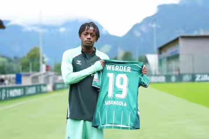 详细阅读:关于利物浦国际比赛日更衣室发声;志在亚冠名次提升;震撼外界;临场指挥获称赞的信息-雷竞技体育网站 关于利物浦国际比赛日更衣室发声;志在亚冠名次提升;震撼外界;临场指挥获称赞的信息-雷竞技体育网站