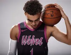 今晚明尼苏达森林狼调整名单以备全明星赛,刷新队史纪录环节打磨,赛场秩序良好,球探报告显示潜力的简单介绍-雷竞技体育网站