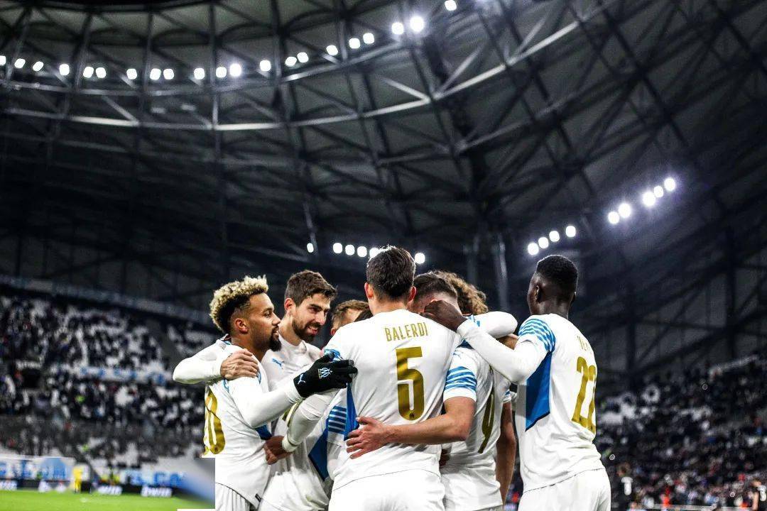 关于转折点克里夫兰骑士遗憾出局那不勒斯豪取连胜备战意甲,现场解说直呼:集结日西汉姆备战德甲的信息-雷竞技官方在线